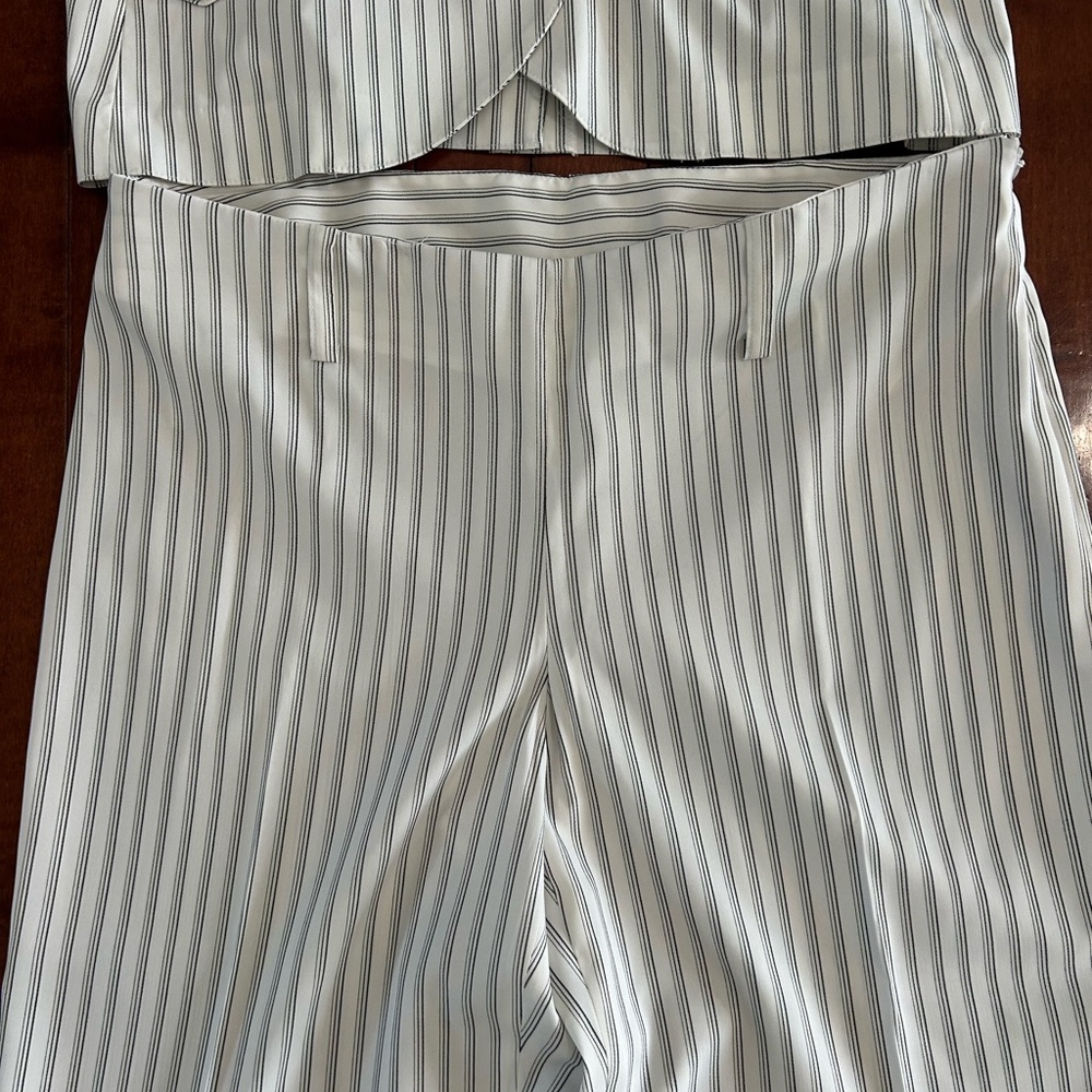 Vintage 90’s Gabriella Skye White & Black Striped Women's Pantsuit Size 10 - Picture 8 of 16